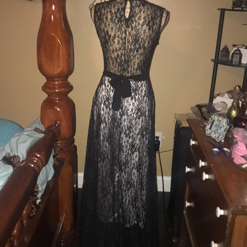 NWOT beautiful black all lace dress - Picture 5 of 8